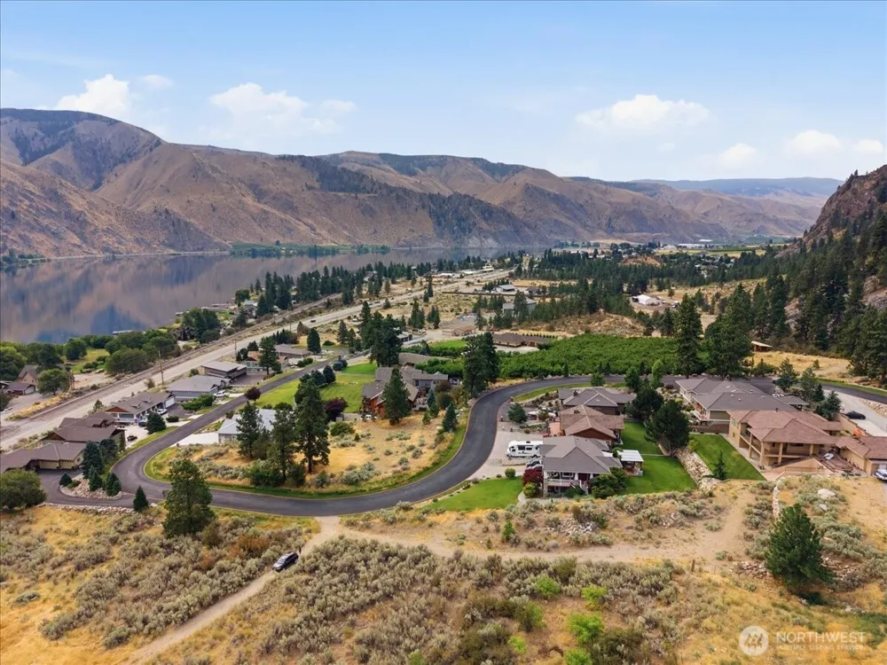 15316 Lakeview Street Entiat, WA 98822