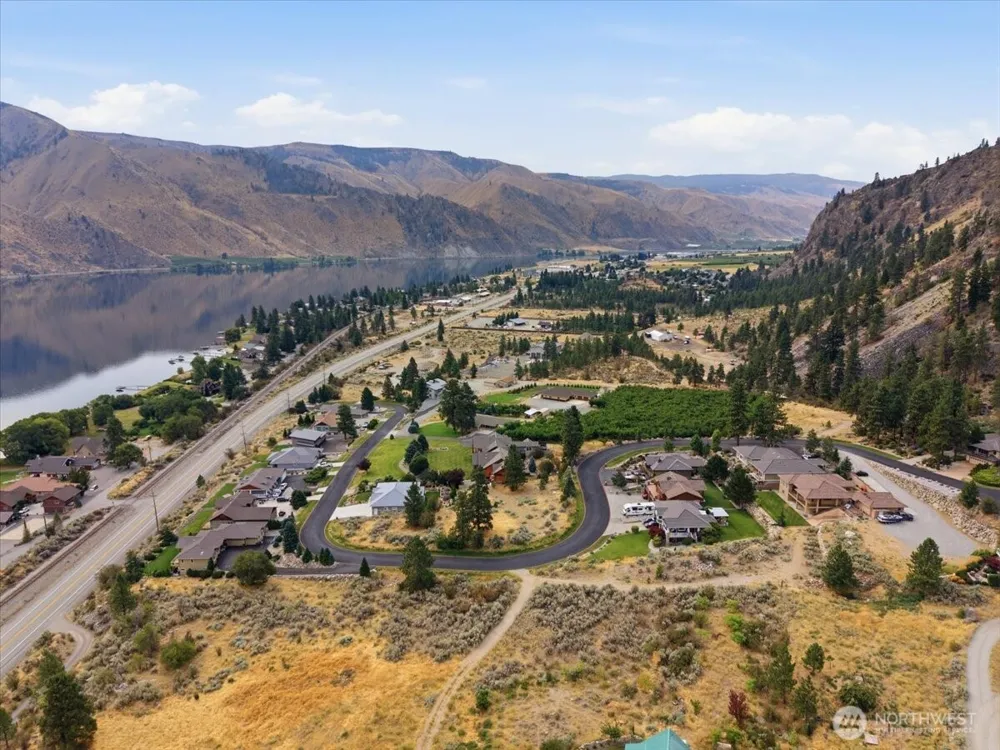 15316 Lakeview Street Entiat, WA 98822