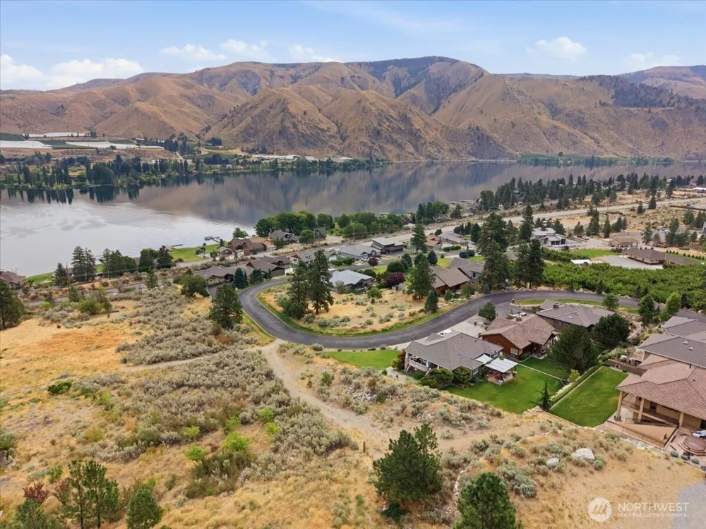 15316 Lakeview Street Entiat, WA 98822