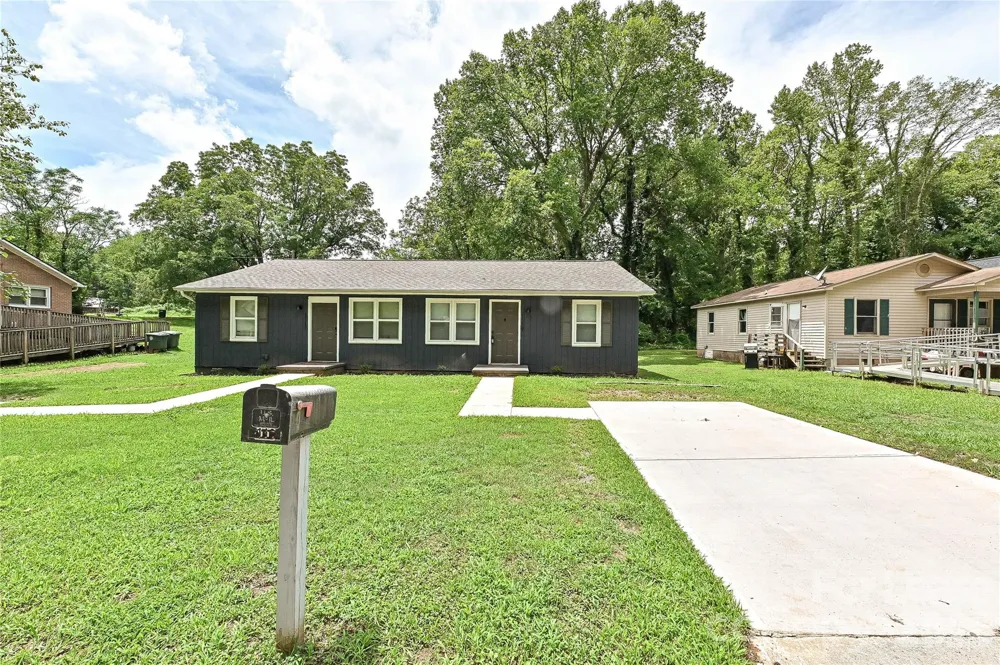 1119 Grady Street Salisbury, NC 28144