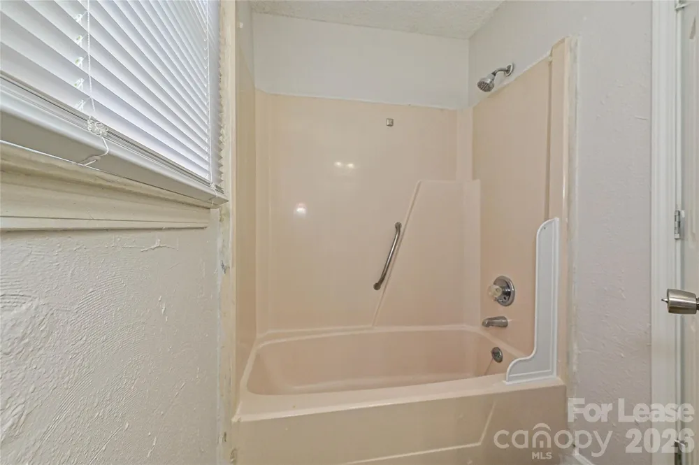 1119 Grady Street Salisbury, NC 28144