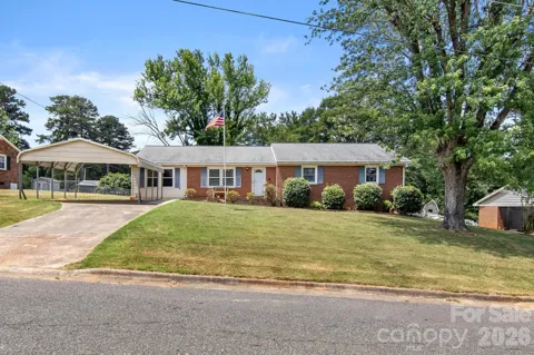 307 Somerset Drive