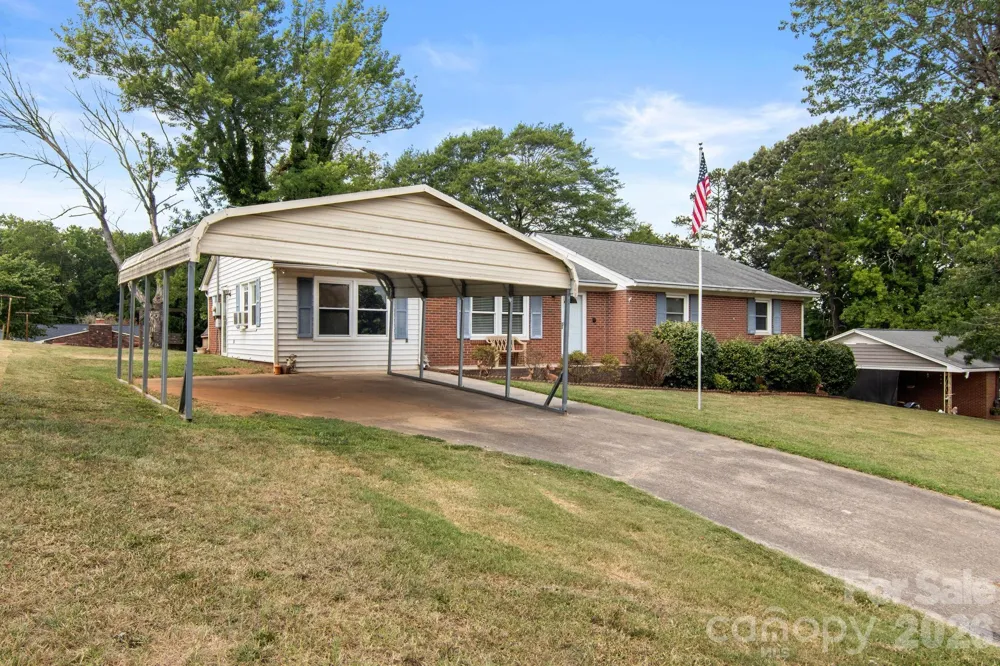 307 Somerset Drive Kings Mountain, NC 28086
