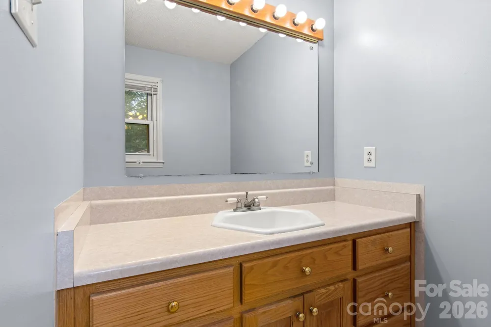 307 Somerset Drive Kings Mountain, NC 28086