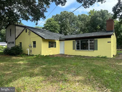 80 WESTMORELAND DRIVE
