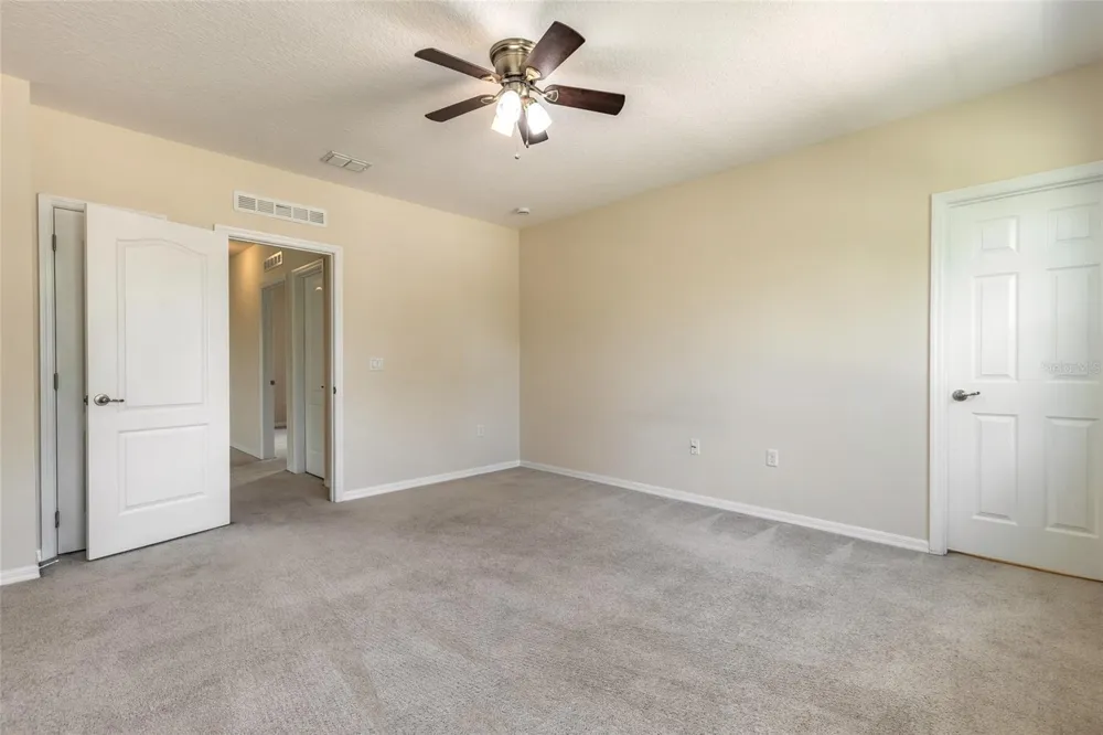 3938 SUNSET COVE DRIVE Port Orange, FL 32129