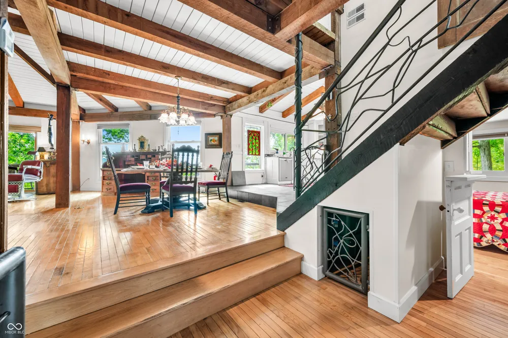 3303 S McGowan Road Bloomington, IN 47401