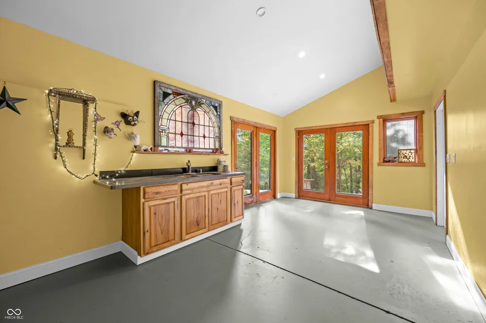 3303 S McGowan Road Bloomington, IN 47401