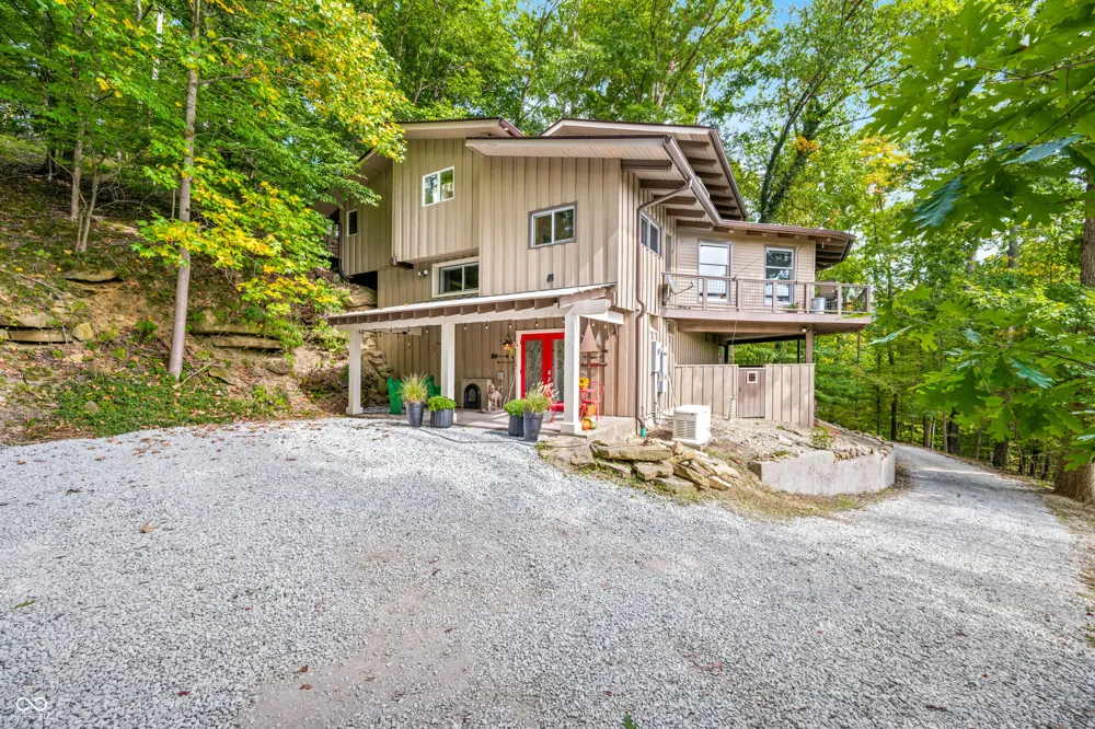 3303 S McGowan Road Bloomington, IN 47401