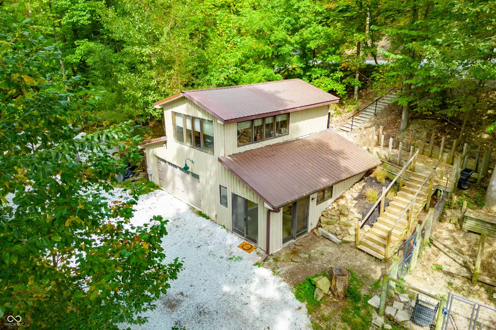 3303 S McGowan Road Bloomington, IN 47401