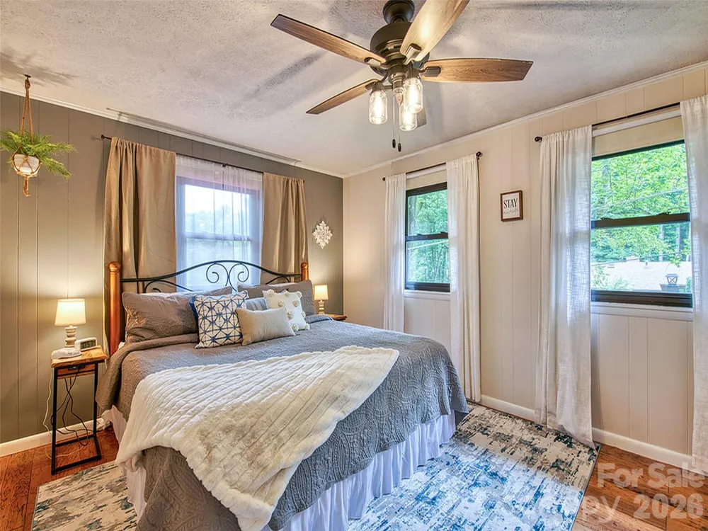 290 Dogwood Drive Maggie Valley, NC 28751