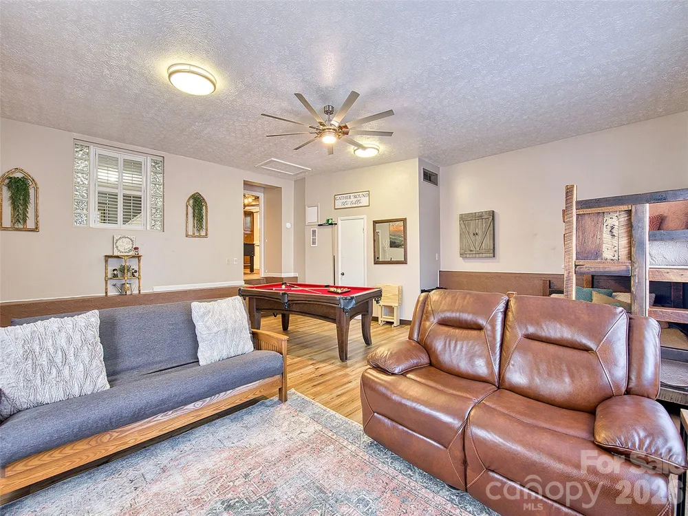 290 Dogwood Drive Maggie Valley, NC 28751