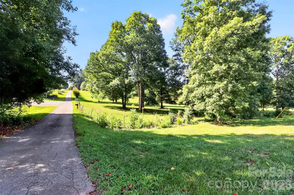 2004 Fountain Lane Stanley, NC 28164