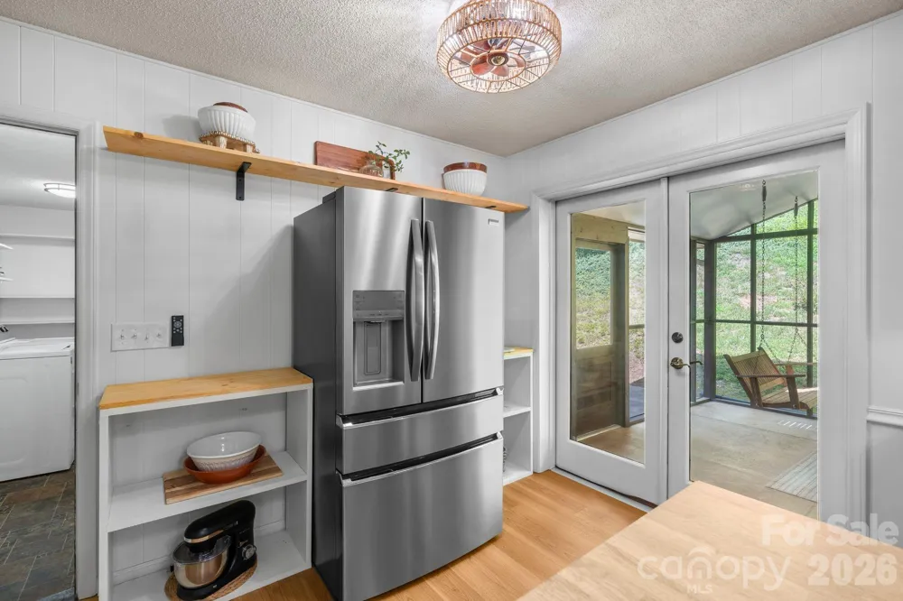 44 Green Drive Waynesville, NC 28785