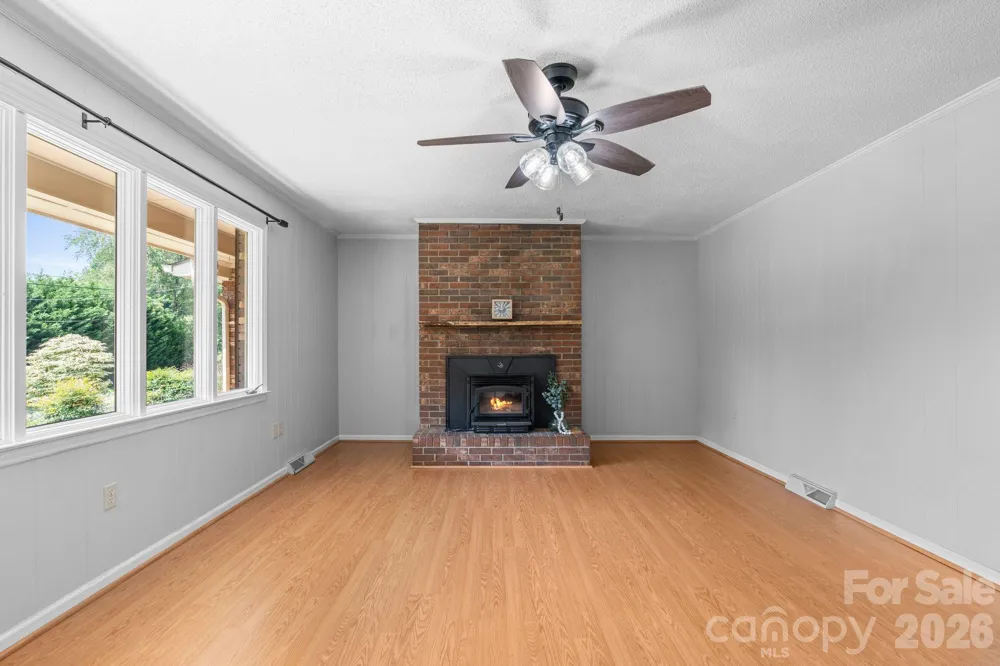 44 Green Drive Waynesville, NC 28785