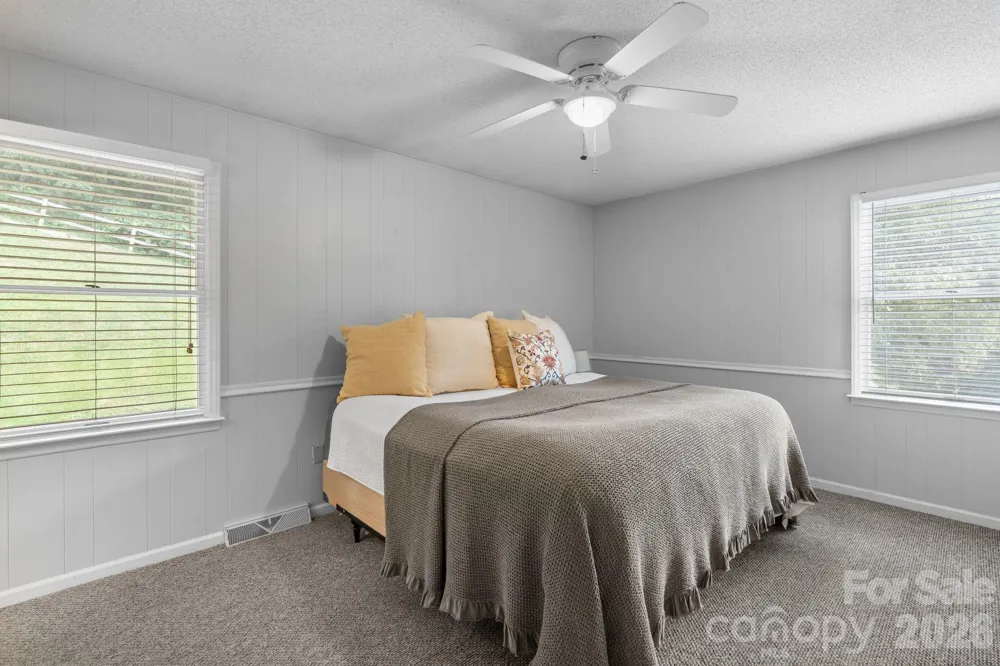 44 Green Drive Waynesville, NC 28785