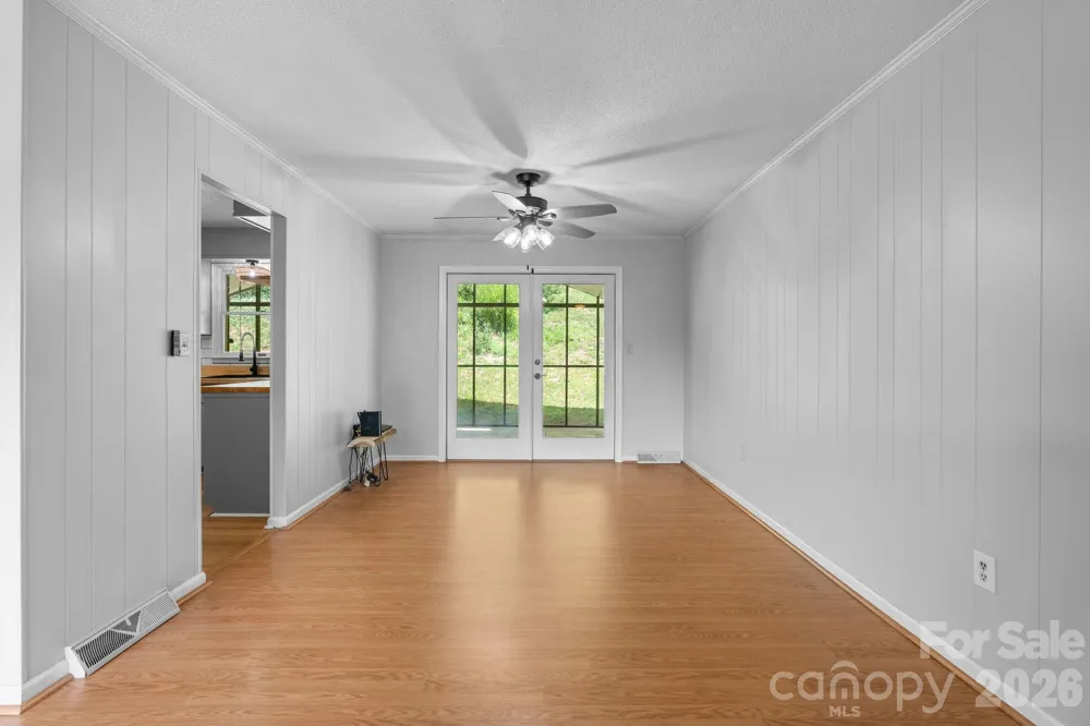 44 Green Drive Waynesville, NC 28785