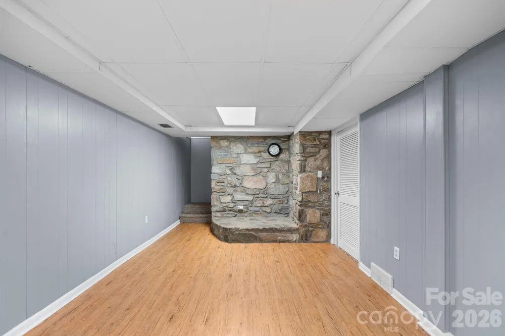 44 Green Drive Waynesville, NC 28785
