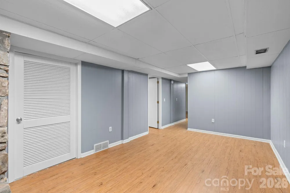 44 Green Drive Waynesville, NC 28785