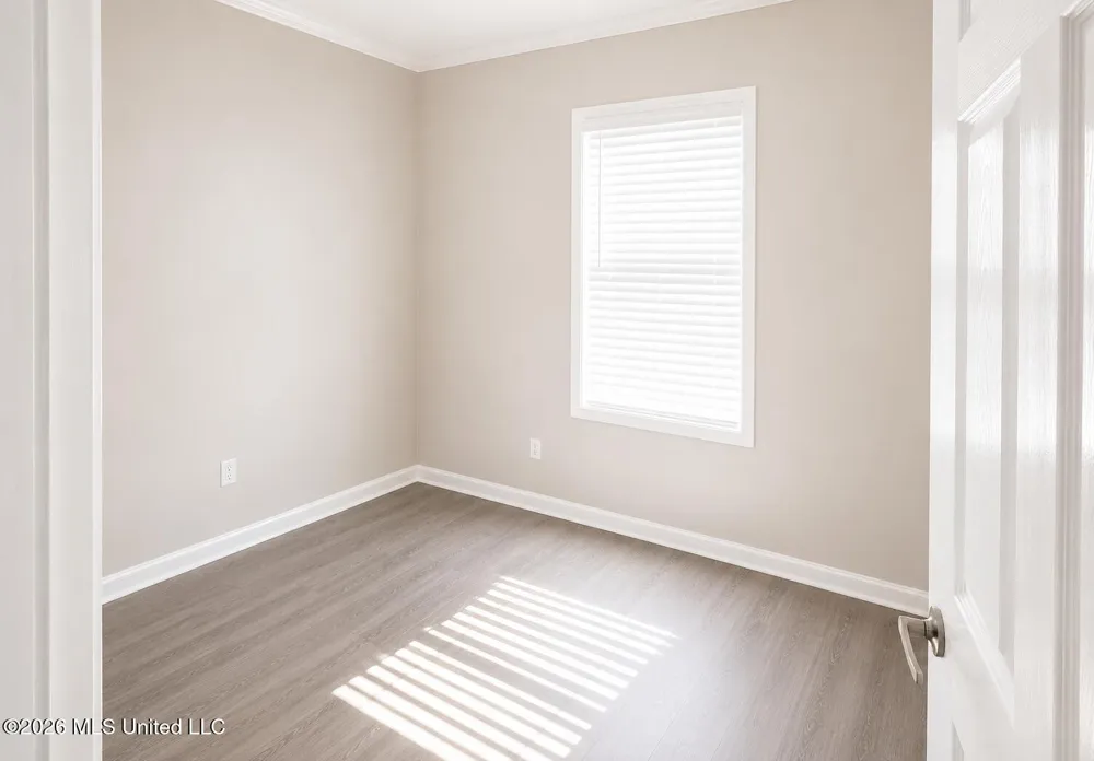 2109 Napoleon Street Ocean Springs, MS 39564