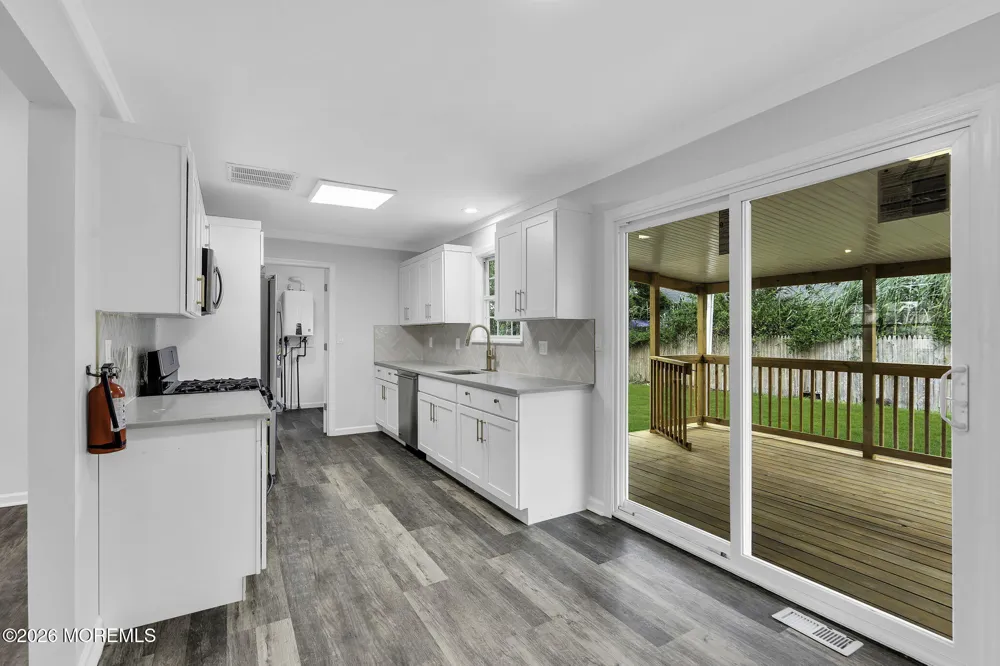 114 Oneida Lake Drive Little Egg Harbor, NJ 08087