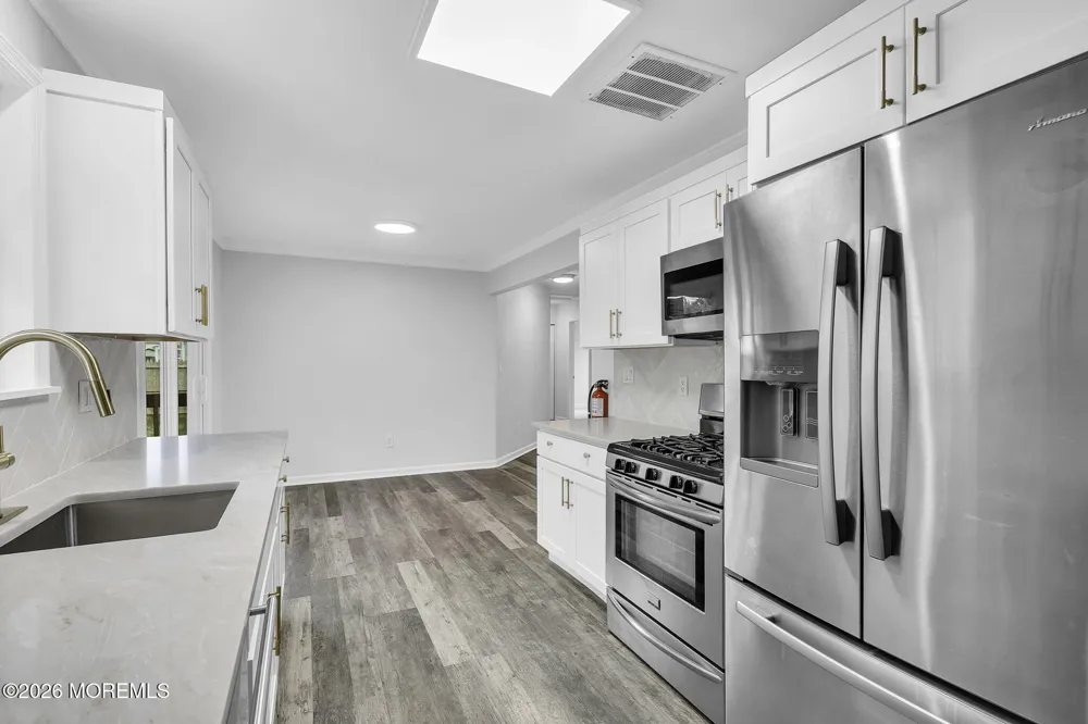 114 Oneida Lake Drive Little Egg Harbor, NJ 08087