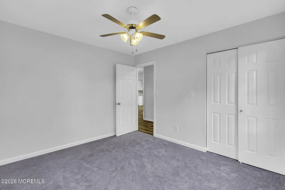 114 Oneida Lake Drive Little Egg Harbor, NJ 08087