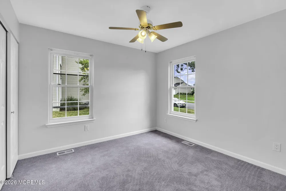 114 Oneida Lake Drive Little Egg Harbor, NJ 08087
