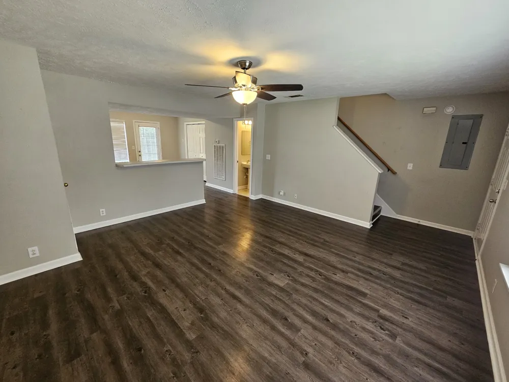 2015 Bradyville Pike Murfreesboro, TN 37130