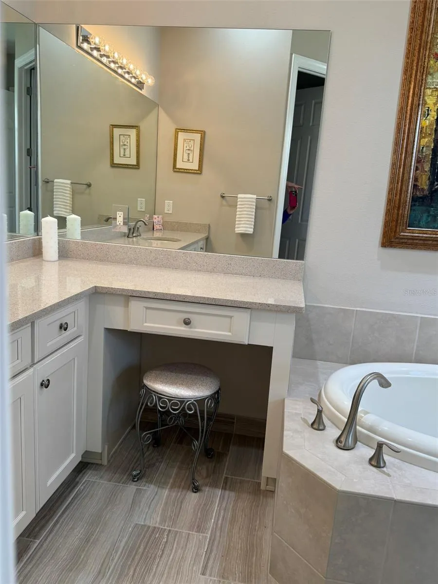 16015 CAPE CORAL DRIVE Wimauma, FL 33598