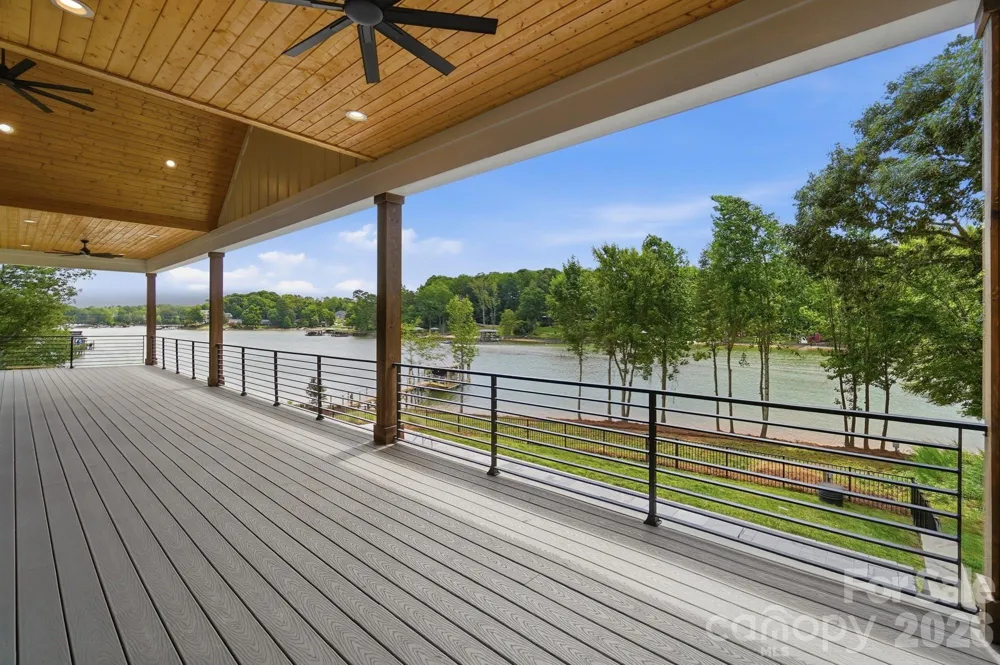 110 Zwilling Court Troutman, NC 28166