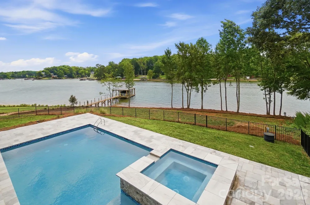 110 Zwilling Court Troutman, NC 28166