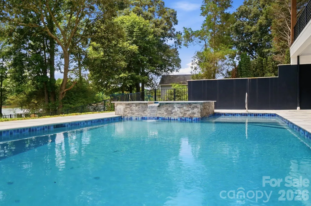 110 Zwilling Court Troutman, NC 28166