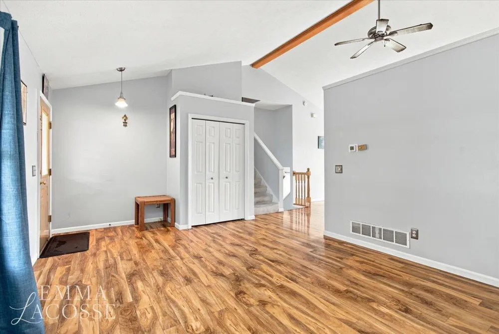 3560 Rush Creek Drive Hudsonville, MI 49426