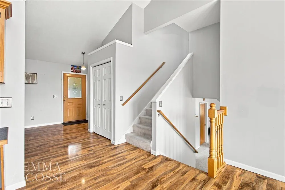 3560 Rush Creek Drive Hudsonville, MI 49426