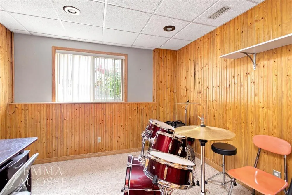 3560 Rush Creek Drive Hudsonville, MI 49426