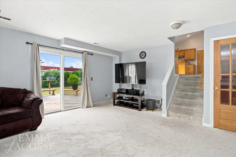 3560 Rush Creek Drive Hudsonville, MI 49426