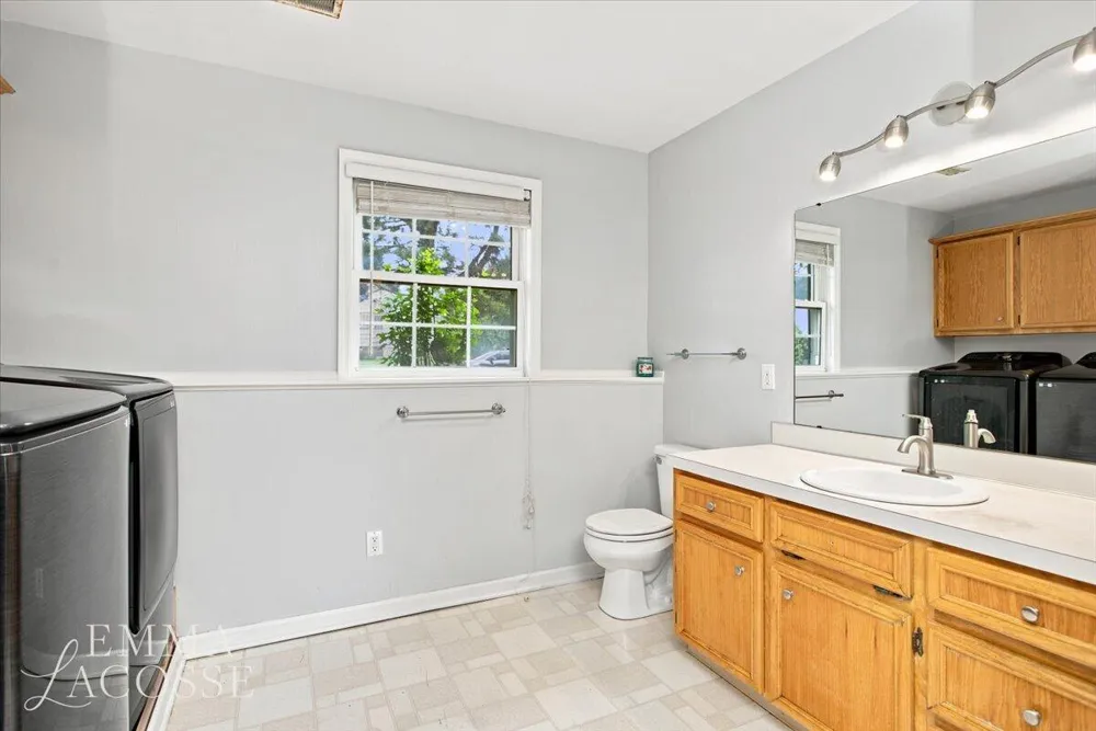 3560 Rush Creek Drive Hudsonville, MI 49426