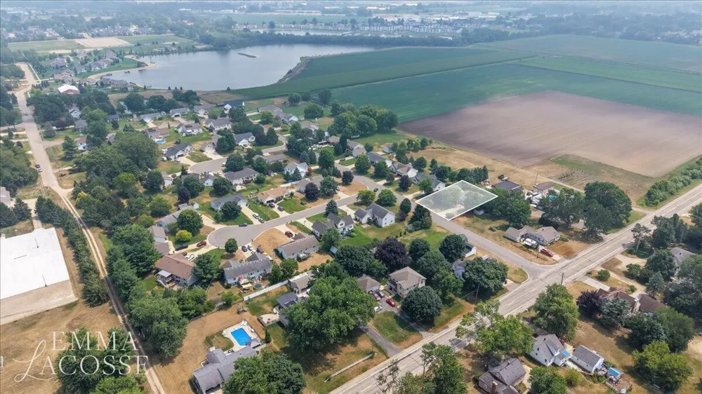 3560 Rush Creek Drive Hudsonville, MI 49426
