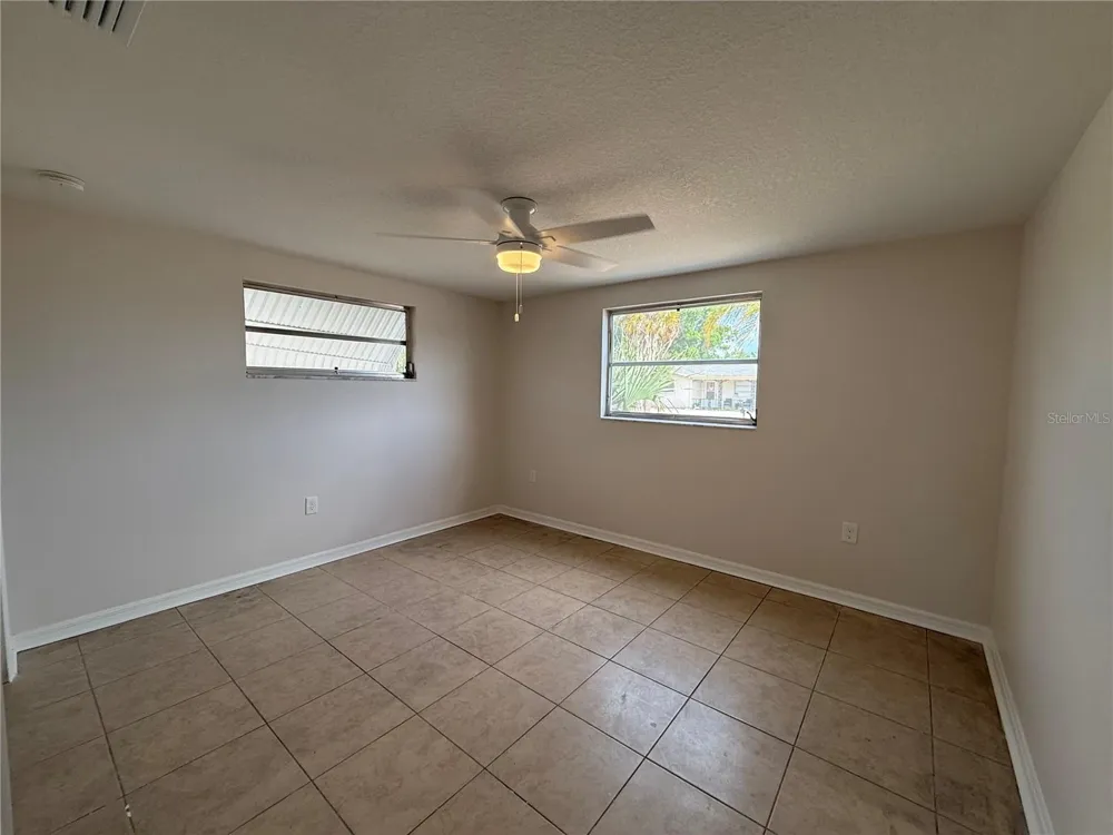 5241 SPARROW DRIVE Holiday, FL 34690