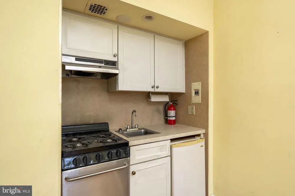 44 NASSAU STREET #G Princeton, NJ 08542
