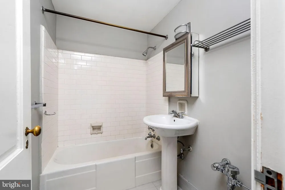44 NASSAU STREET #G Princeton, NJ 08542