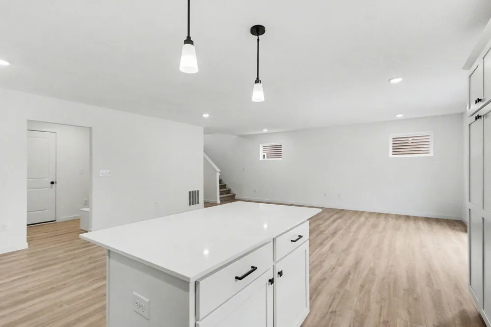 370 Sherman Street Allegan, MI 49010
