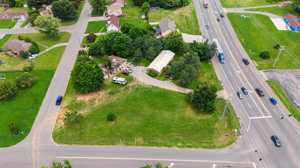 801 Tiny Town Rd Clarksville, TN 37042
