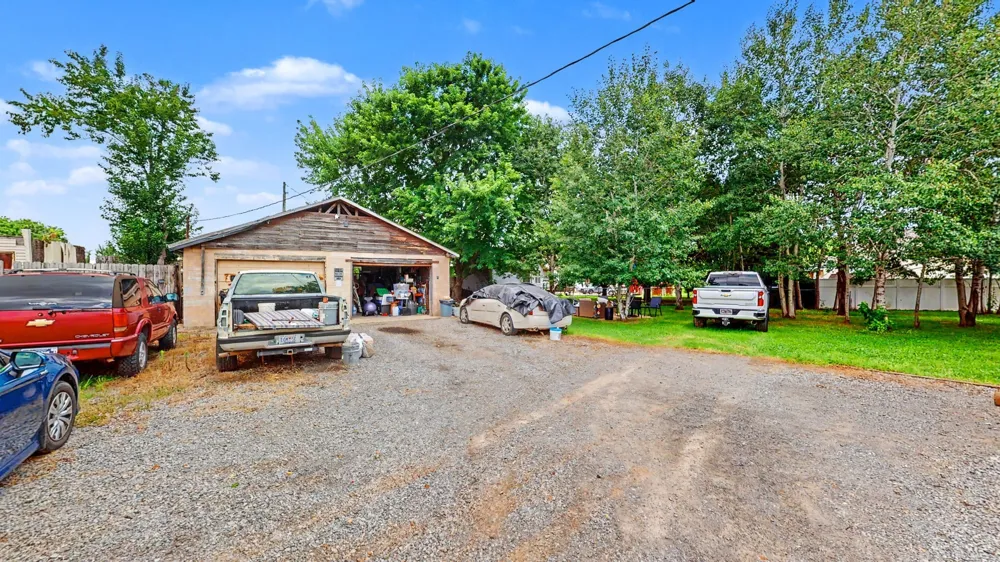 801 Tiny Town Rd Clarksville, TN 37042