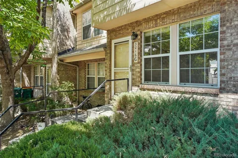 3016 W 107th Place #G