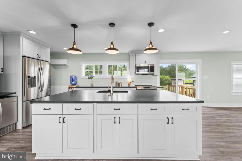 72 MOSCHETTI LANE Lottsburg, VA 22511