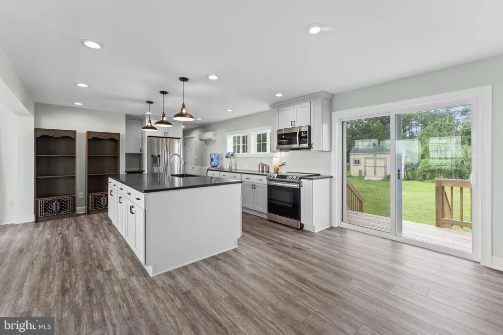 72 MOSCHETTI LANE Lottsburg, VA 22511