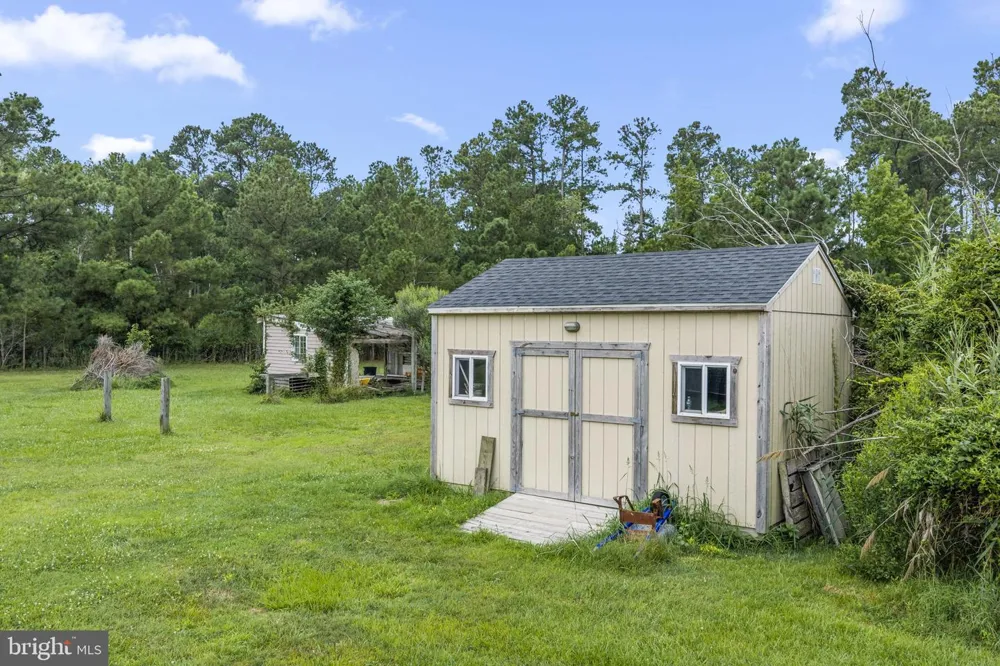 72 MOSCHETTI LANE Lottsburg, VA 22511