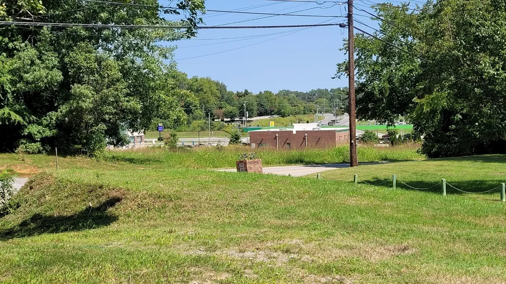 416 Bellamy Ln Clarksville, TN 37043